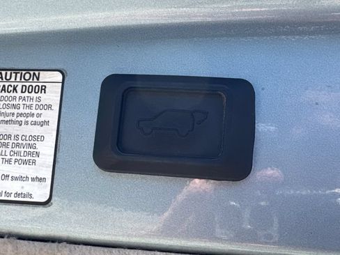 Used 2004 Lexus RX 330 FWD image 13