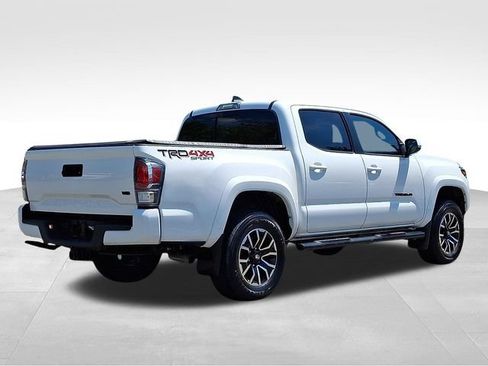 Used 2023 Toyota Tacoma TRD Sport AWD/4WD image 6