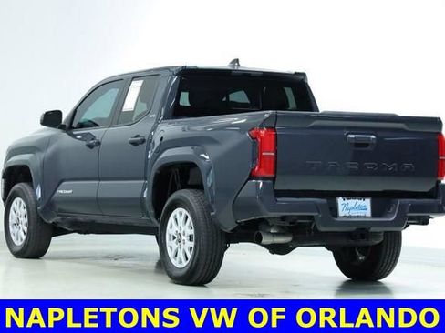 Used 2024 Toyota Tacoma SR5 w/ SR5 Upgrade Package RWD image 5