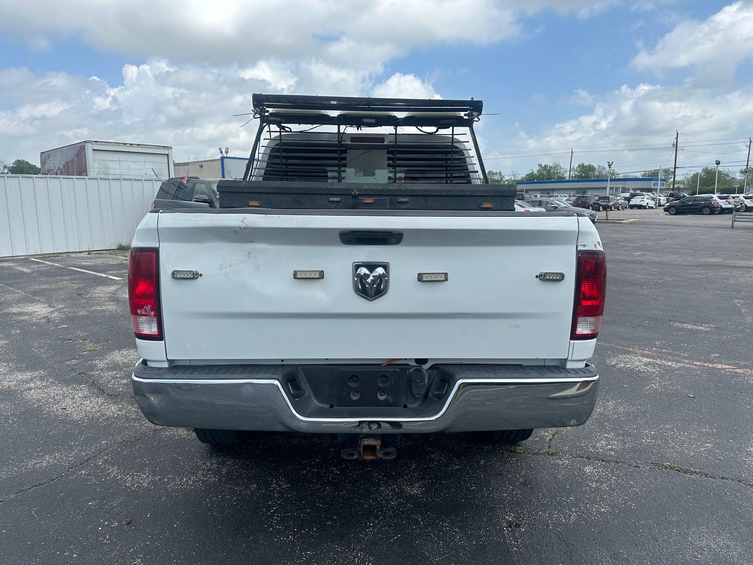 Used 2018 RAM 2500 Tradesman w/ Chrome Appearance Group RWD image 6