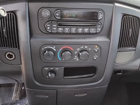 Used 2005 Dodge Ram 1500 Truck SLT w/ Trailer Tow Group image 12