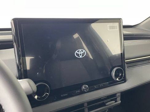 New 2026 Toyota bZ FWD image 5