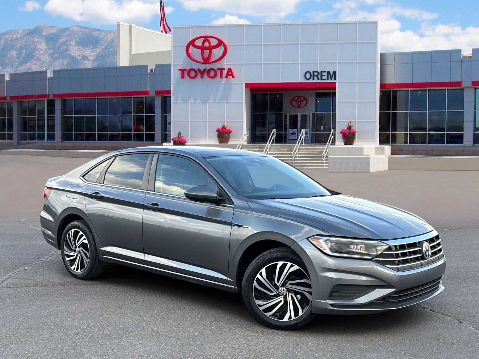 Used 2021 Volkswagen Jetta SEL FWD image 1