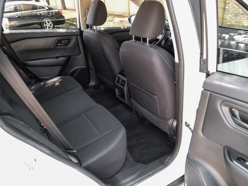 Used 2024 Nissan Rogue S AWD/4WD image 47