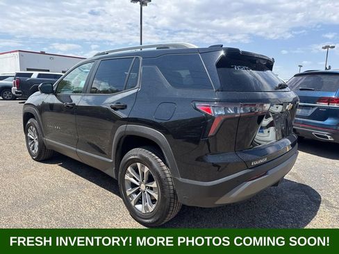 Used 2025 Chevrolet Equinox LT w/ Convenience Package II FWD image 4