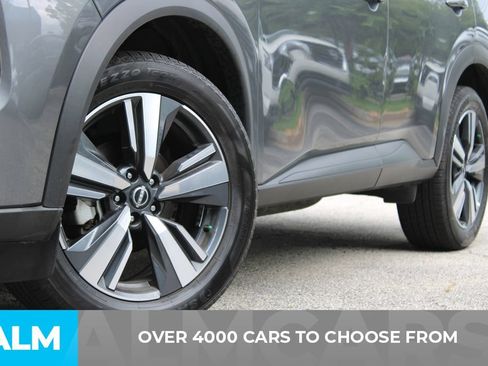 Used 2026 Nissan Rogue SL FWD image 3