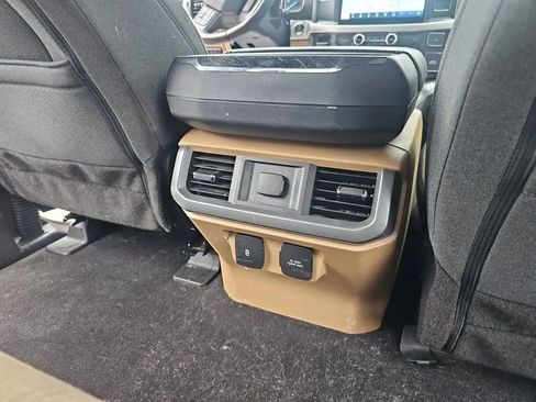 Used 2022 Ford F150 XLT w/ Equipment Group 302A High image 10