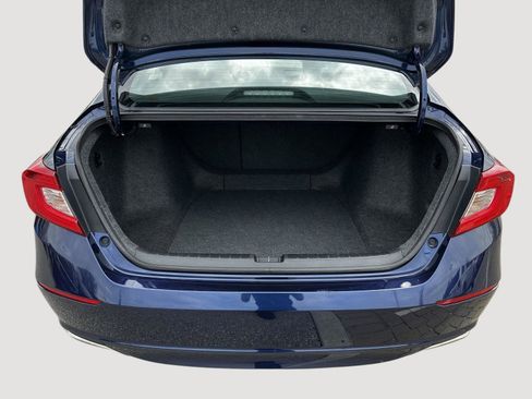 Used 2018 Honda Accord EX-L image 23