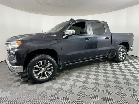 Used 2022 Chevrolet Silverado 1500 LT image 19