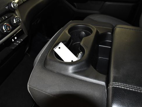 Used 2023 RAM 1500 Big Horn AWD/4WD image 32
