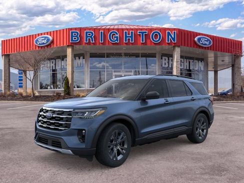 Used 2026 Ford Explorer Active w/ Active Comfort Package AWD/4WD image 3