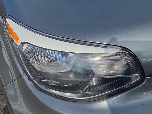 Used 2017 Kia Soul + w/ UVO Package image 9