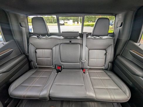 Used 2024 Chevrolet Silverado 1500 High Country AWD/4WD image 31