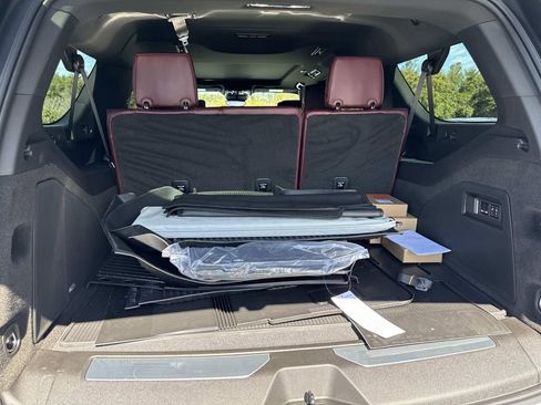 New 2026 Cadillac Escalade ESV Sport image 11