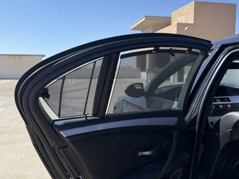 Used 2010 BMW M5 RWD image 7