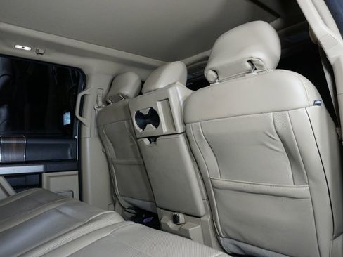 Used 2017 Ford F150 Lariat image 23