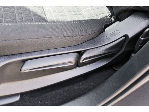 Used 2026 Honda HR-V LX image 29