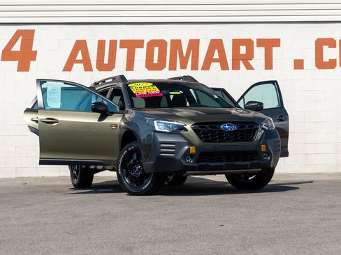 Used 2022 Subaru Outback Wilderness w/ Wilderness Package image 13