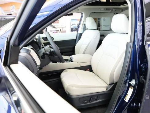 New 2026 Nissan Pathfinder SL w/ SL Premium Package AWD/4WD image 10