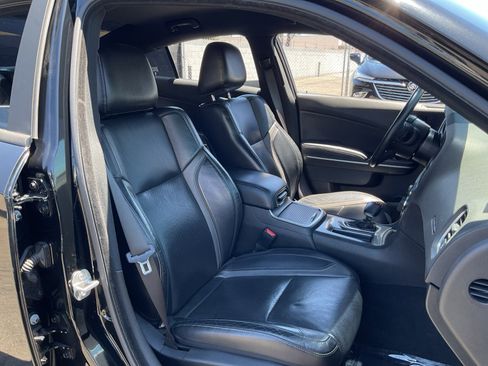 Used 2020 Dodge Charger SXT w/ Leather Interior Group RWD image 21