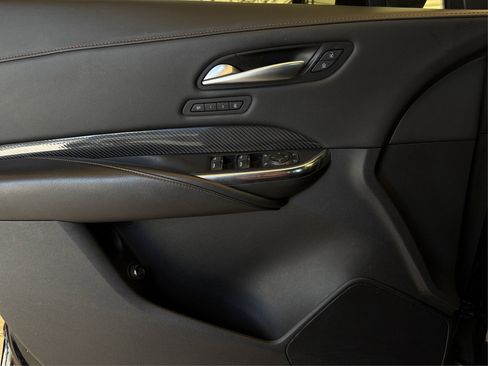 Certified 2023 Cadillac XT4 Sport FWD image 21