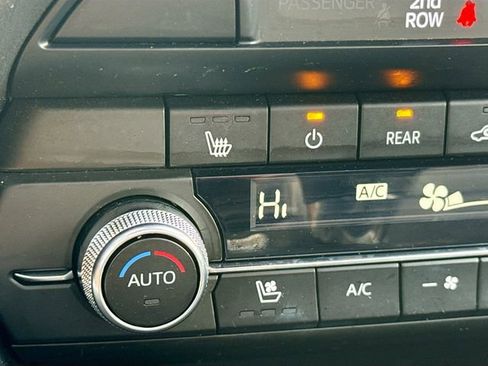 Certified 2023 MAZDA CX-9 Touring Plus image 22