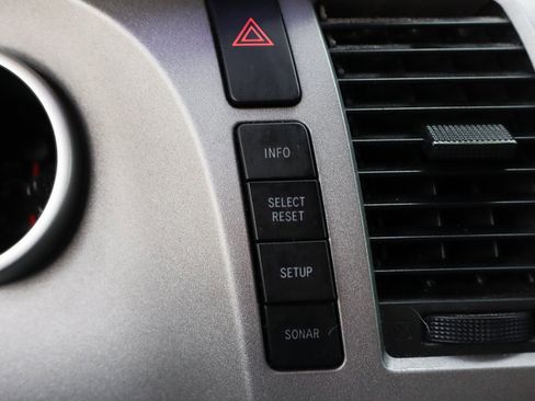 Used 2010 Toyota Tundra 2WD Double Cab image 34