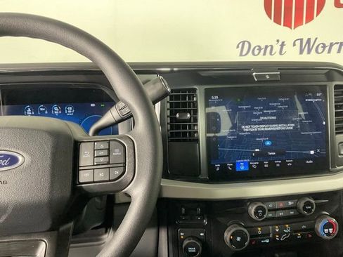 New 2026 Ford F250 XLT w/ XLT Premium Package image 25