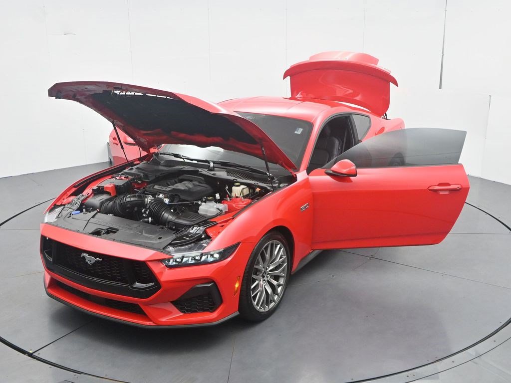 Used 2026 Ford Mustang GT Premium RWD image 34
