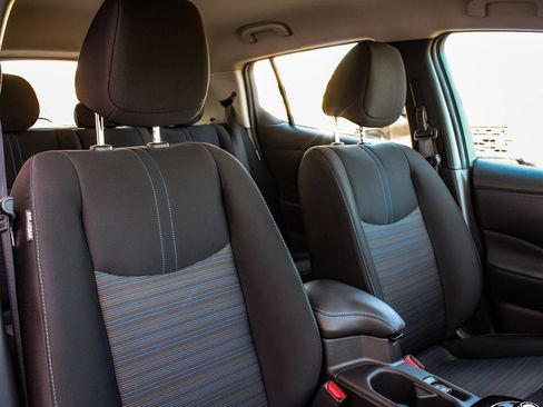 Used 2023 Nissan Leaf SV Plus image 41