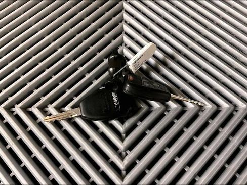 Used 2016 Jeep Wrangler Unlimited Rubicon image 10