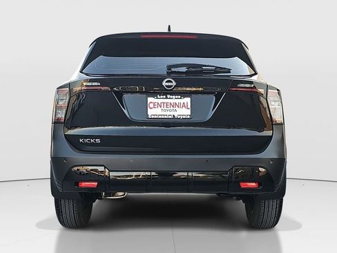 Used 2025 Nissan Kicks S image 6