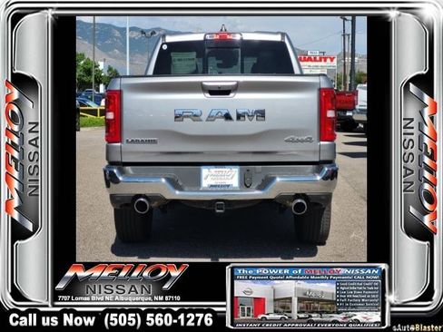 Used 2025 RAM 1500 Laramie AWD/4WD image 5