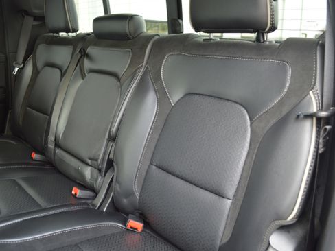 Used 2020 RAM 1500 Laramie w/ Sport Appearance Package image 32