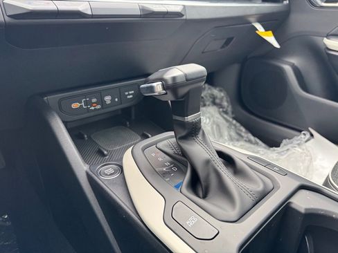 New 2025 Kia K4 GT-Line image 16