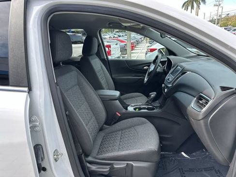 Used 2023 Chevrolet Equinox LT FWD image 29