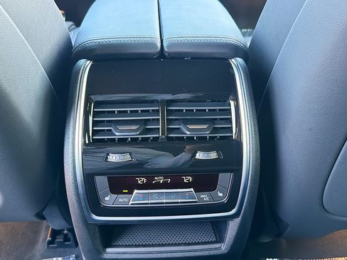 New 2026 BMW X5 xDrive40i w/ Executive Package AWD/4WD image 19