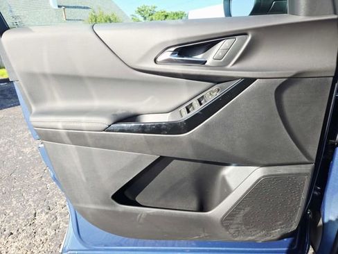 New 2026 Chevrolet Equinox LT w/ Safety and Technology Package FWD image 23