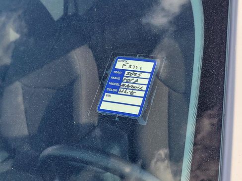 Used 2025 Ford Maverick XL w/ Equipment Group 102A AWD/4WD image 34