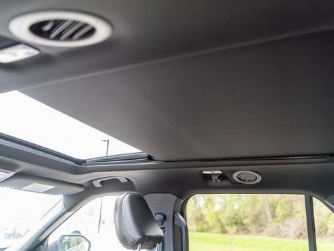 Used 2025 Ford Explorer ST AWD/4WD image 13