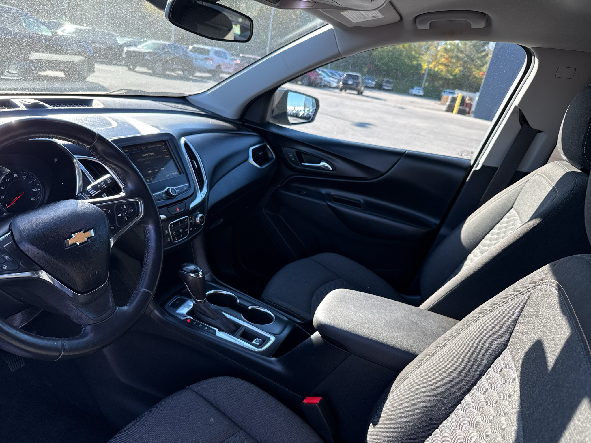 Used 2019 Chevrolet Equinox LT AWD/4WD image 10