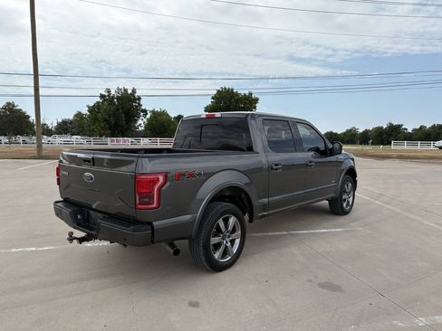 Used 2016 Ford F150 Lariat w/ Equipment Group 502A Luxury AWD/4WD image 4