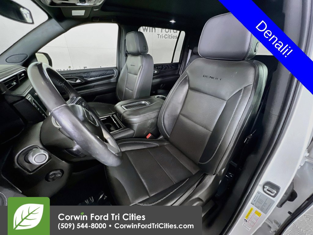 Used 2021 GMC Yukon XL Denali AWD/4WD image 26