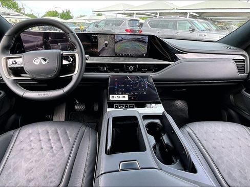 Certified 2026 INFINITI QX80 Autograph w/ Premium Cargo Package image 20