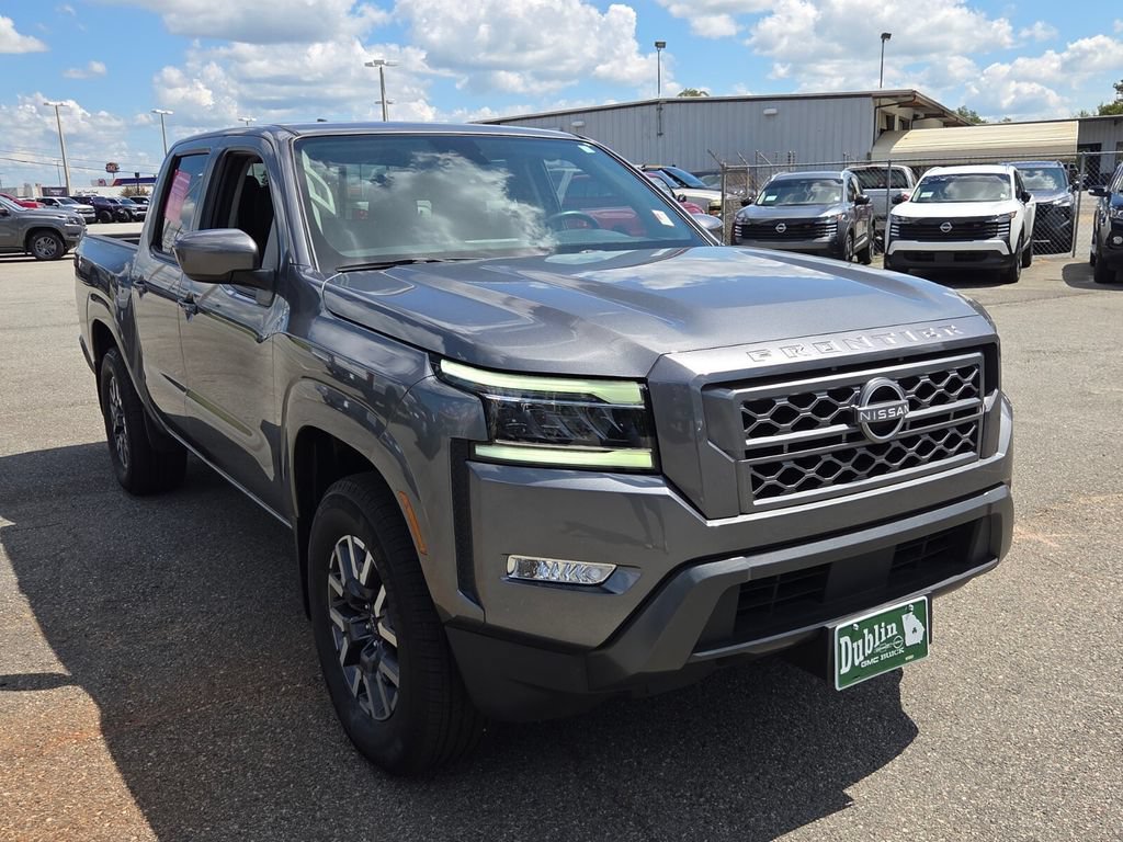 Certified 2024 Nissan Frontier SL w/ Technology Package RWD image 17