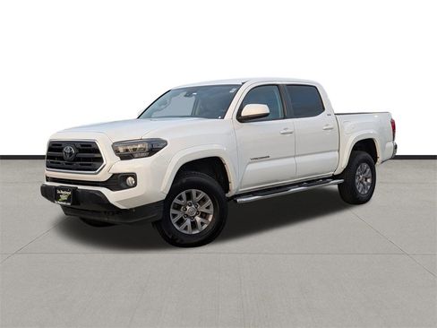 Used 2019 Toyota Tacoma SR5 image 1
