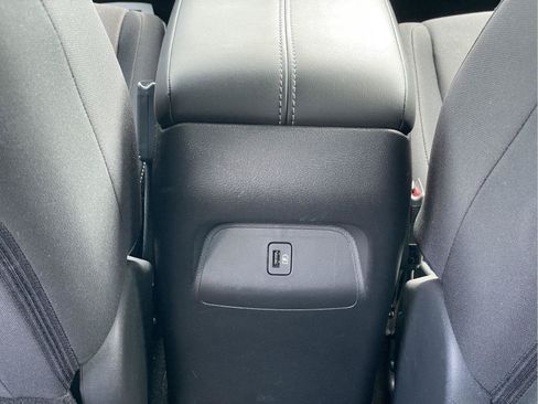 Used 2024 Nissan Sentra SV w/ All-Weather Package FWD image 16