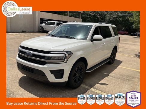 Used 2022 Ford Expedition XLT RWD image 1