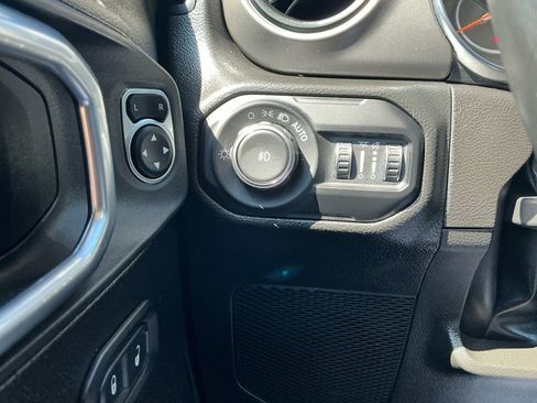 Used 2022 Jeep Wrangler Unlimited Sport AWD/4WD image 20