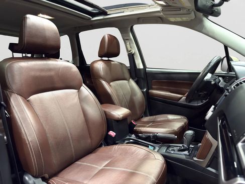 Used 2017 Subaru Forester 2.5i Touring image 16